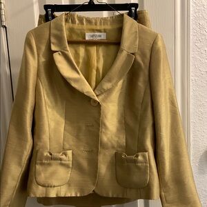 Suit Studio Women's Classic Gold Blazer